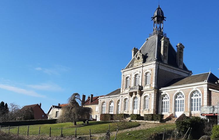 Patrimoine Long En Course Pour Devenir Village Pr f r Des Fran ais patrimoine-long-en-course-pour-devenir-village-pr-f-r-des-fran-ais